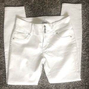D Jeans Skinny Stretch White Pants sz 8 NWT